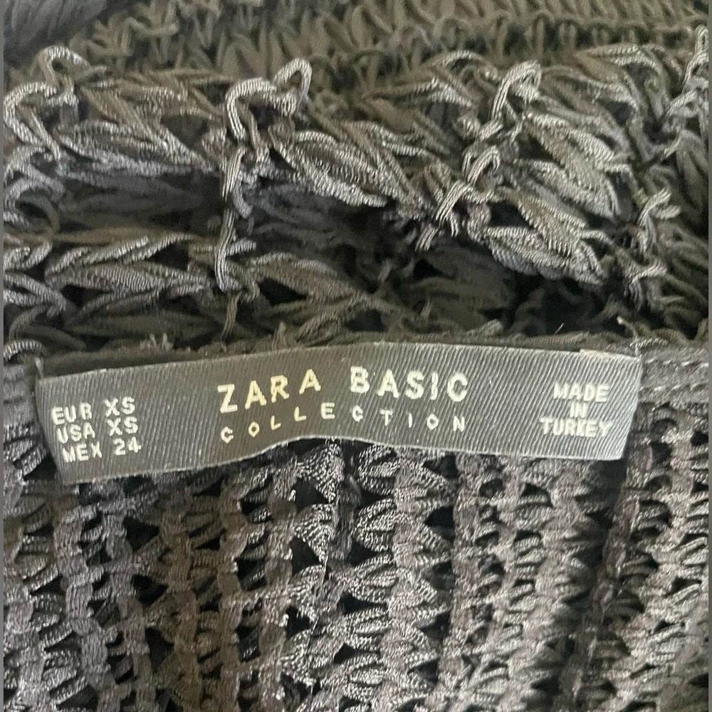 ZARA- Sexy Black Cutout Sweater - XS